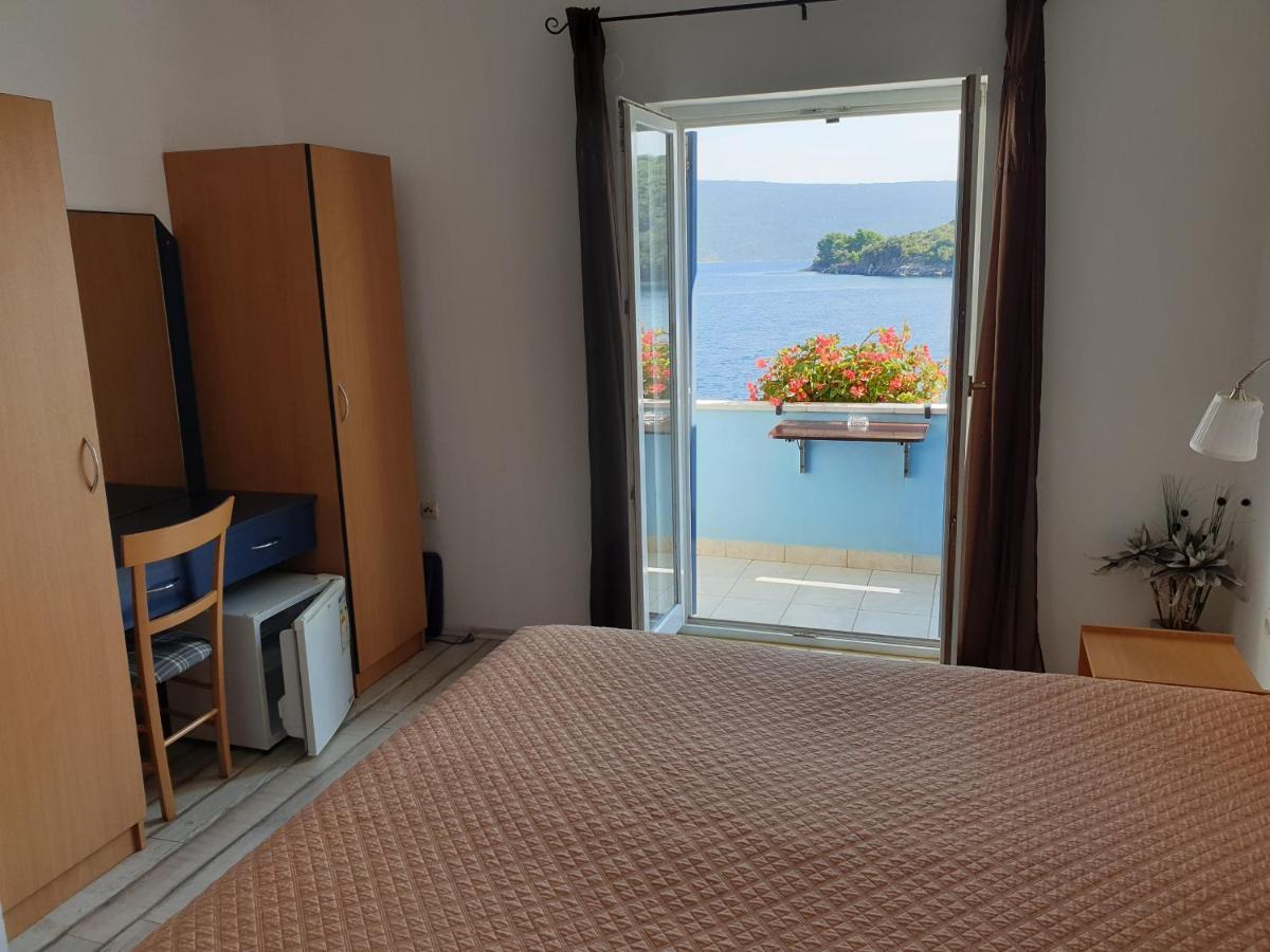Sobe Mamalu Bed & Breakfast Valun Eksteriør bilde