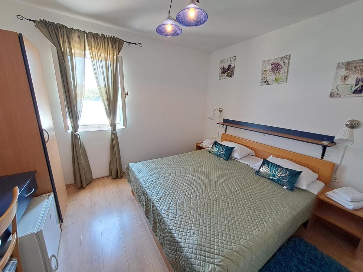 Sobe Mamalu Bed & Breakfast Valun Eksteriør bilde