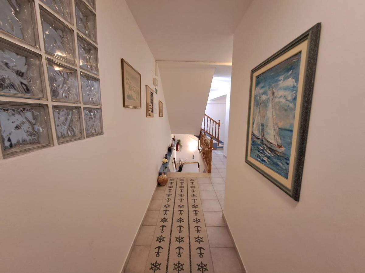 Sobe Mamalu Bed & Breakfast Valun Eksteriør bilde